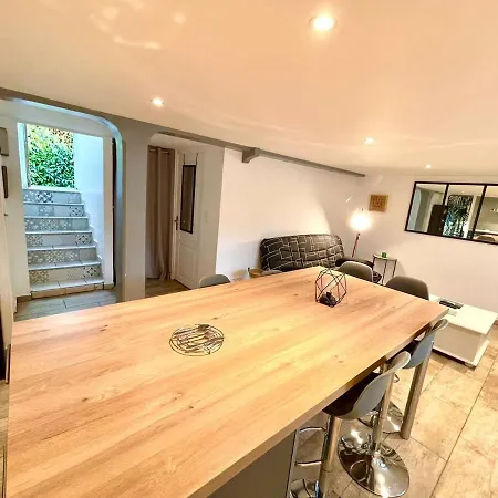 Apartment Le Camille Charming With Garden 5 Min Chu Poitiers
