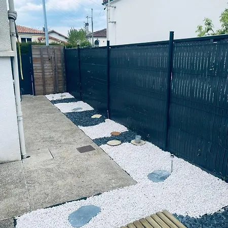 Le Camille Charming With Garden 5 Min Chu Apartment Poitiers