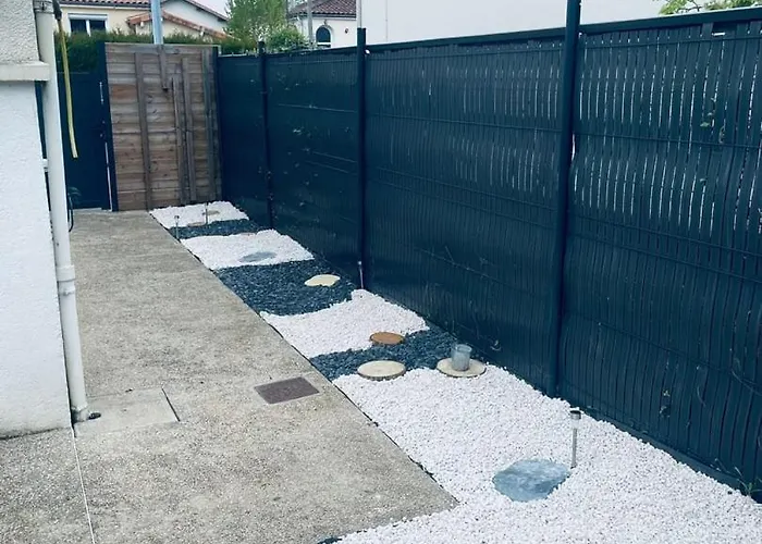 Le Camille Charming With Garden 5 Min Chu Apartmán Poitiers